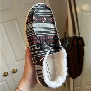 Women’s Aztec and Fur Hey Dudes. Never worn!